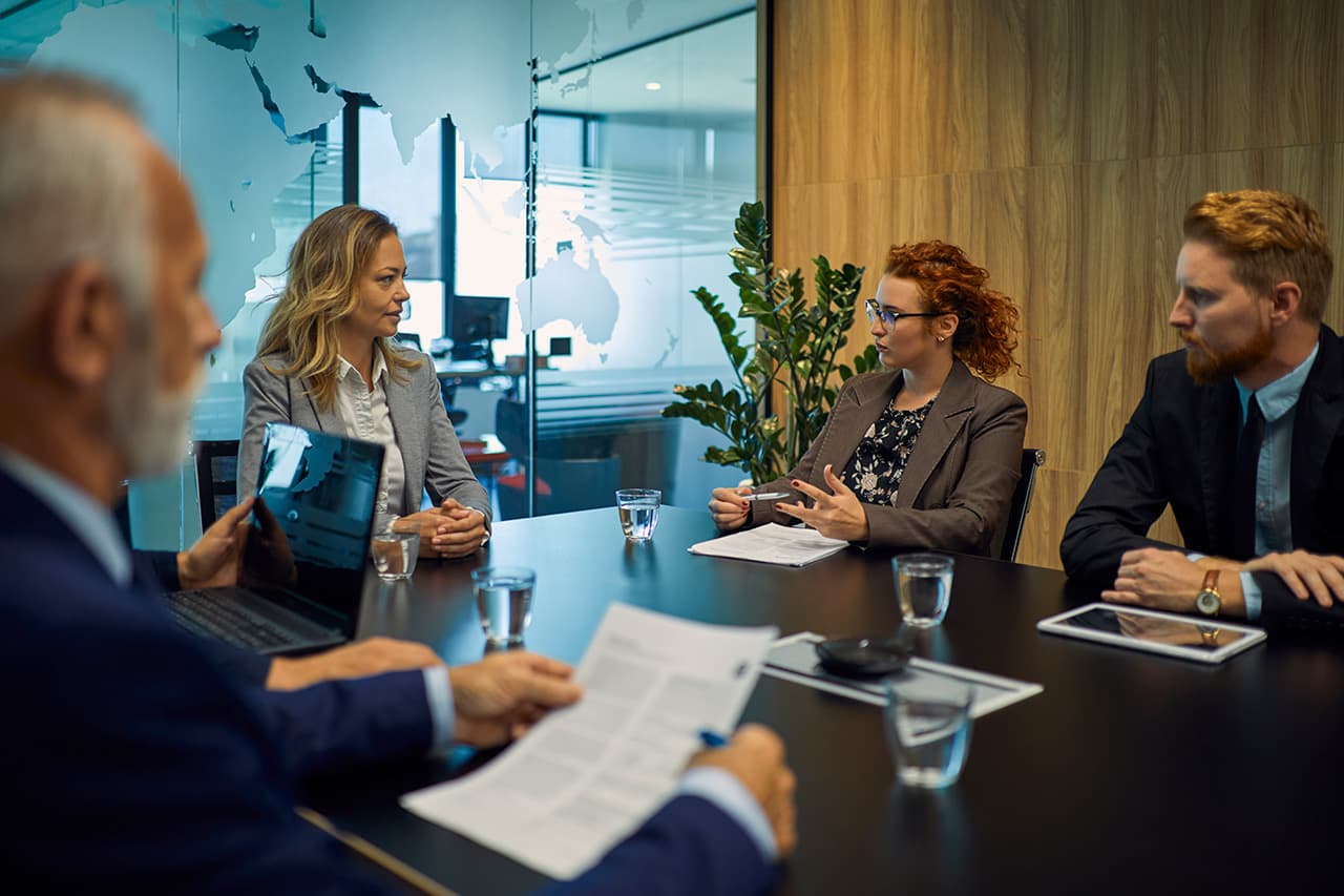 A financial advisor working with a federal employee client